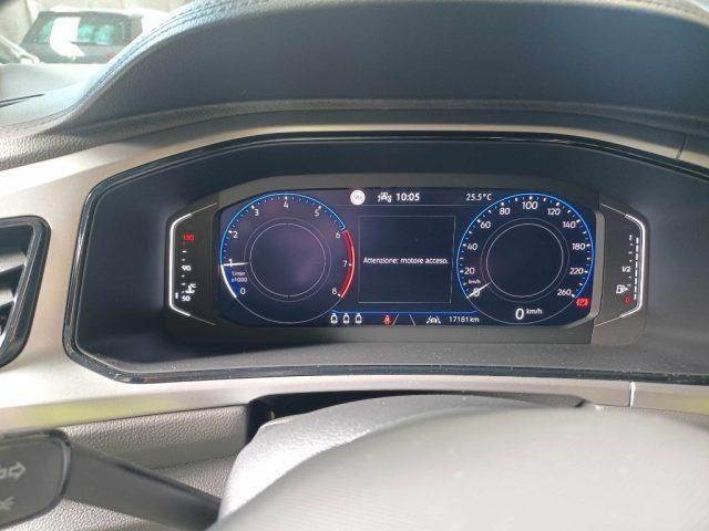 VOLKSWAGEN T-Roc 1.0 TSI IQ Light LED Performance 18" CAMERA ACC