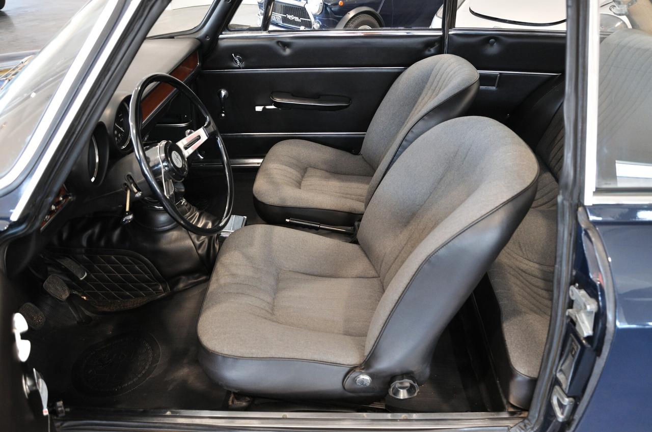 Alfa Romeo GT 1300 Junior ASI Oro conservata