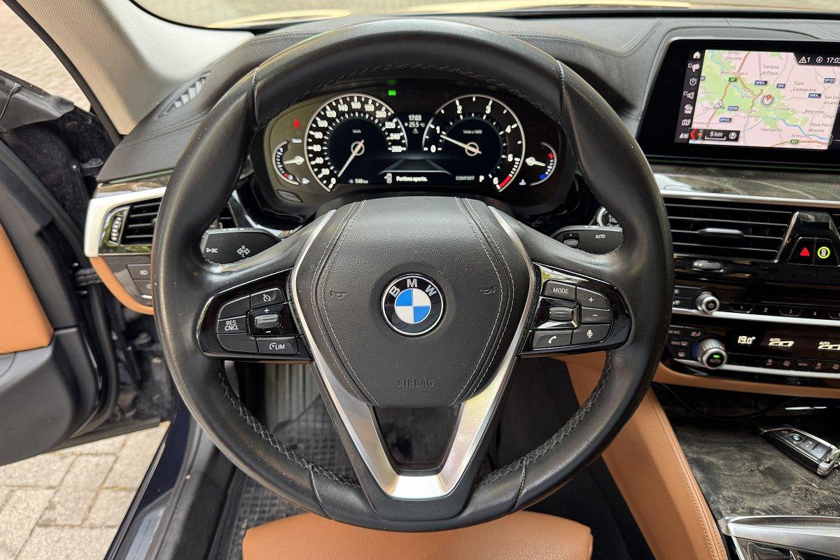 BMW 520d xDrive Luxury
