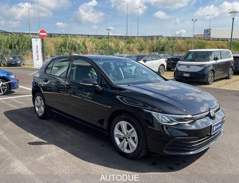 Volkswagen Golf 8 1.0 ETSI EVO LIFE DSG 110 CV