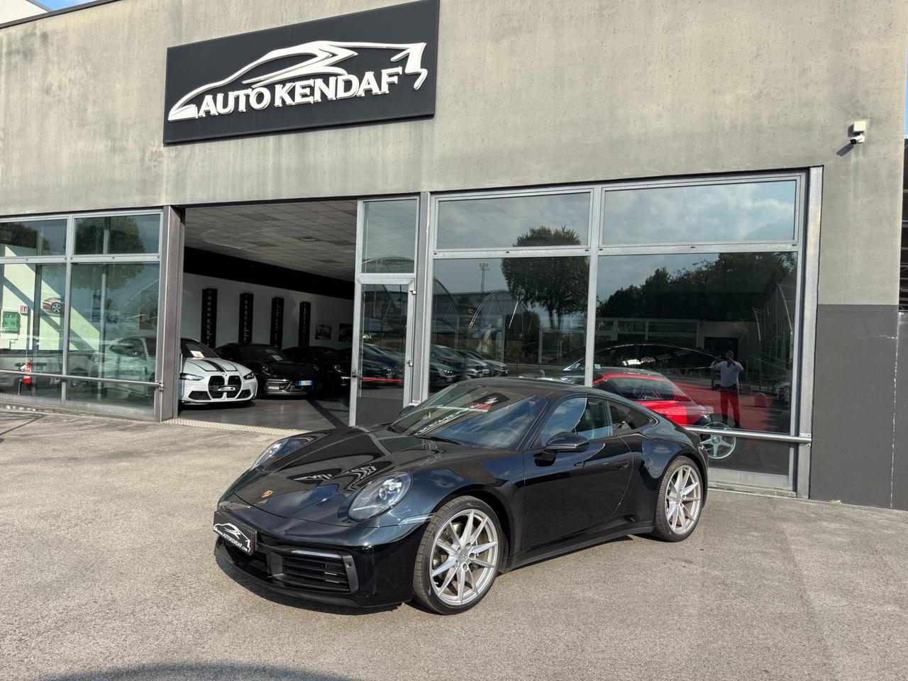 Porsche 911 Coupe 992 3.0 Carrera auto