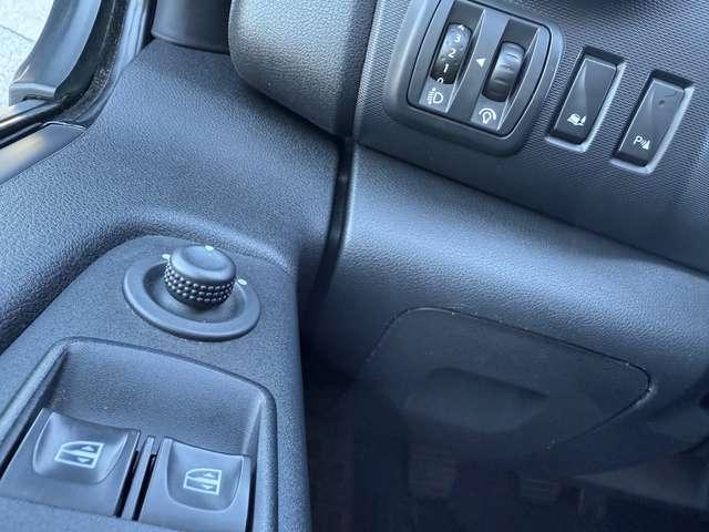 Nissan NV300 2.0cdti FurgonL2H1 27qli 120cv2800x1620x1400kg1029