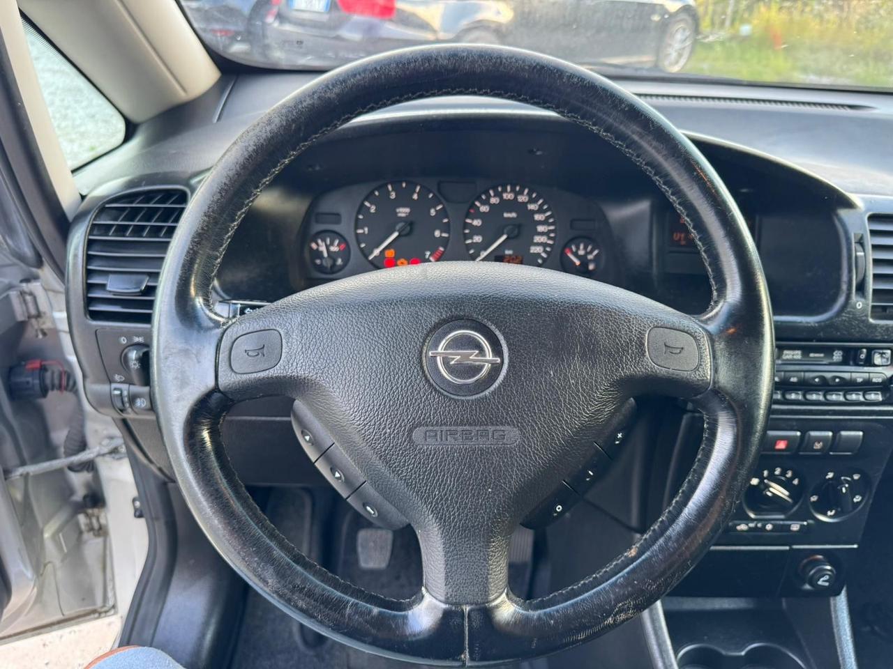 Opel Zafira 1.8 16V cat CDX 7 Posti