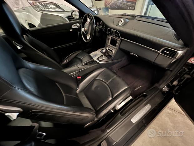PORSCHE 911 carrera 4S