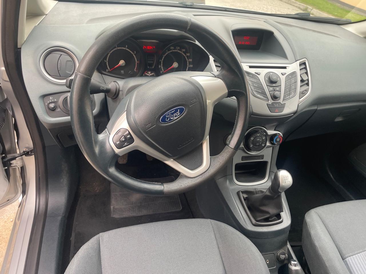 Ford Fiesta 1.2 benzina 5p. Titanium euro(5)