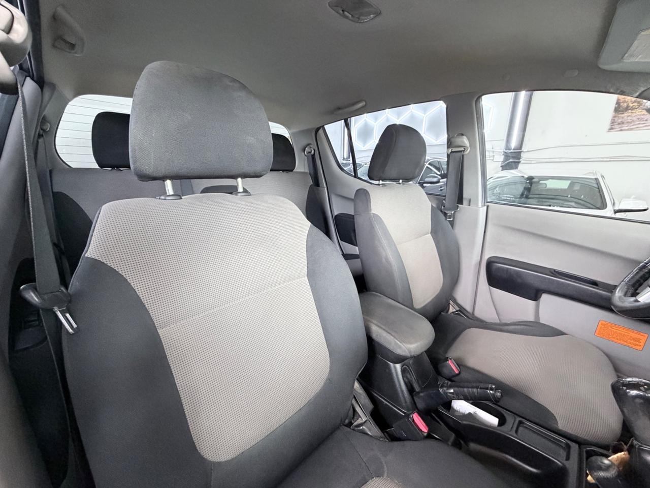 Mitsubishi L200 2.5 DI-D/136CV Double Cab Invite 2011