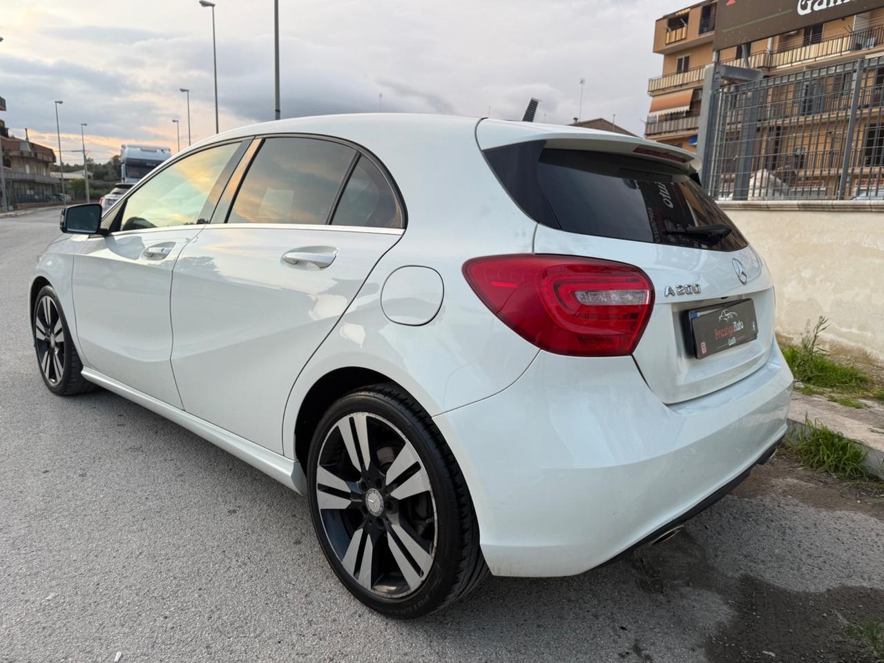 Mercedes-benz A 200 CDI Sport 2015