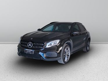 Mercedes-Benz GLA-X156 2017 - GLA 200 d Premium 4matic auto