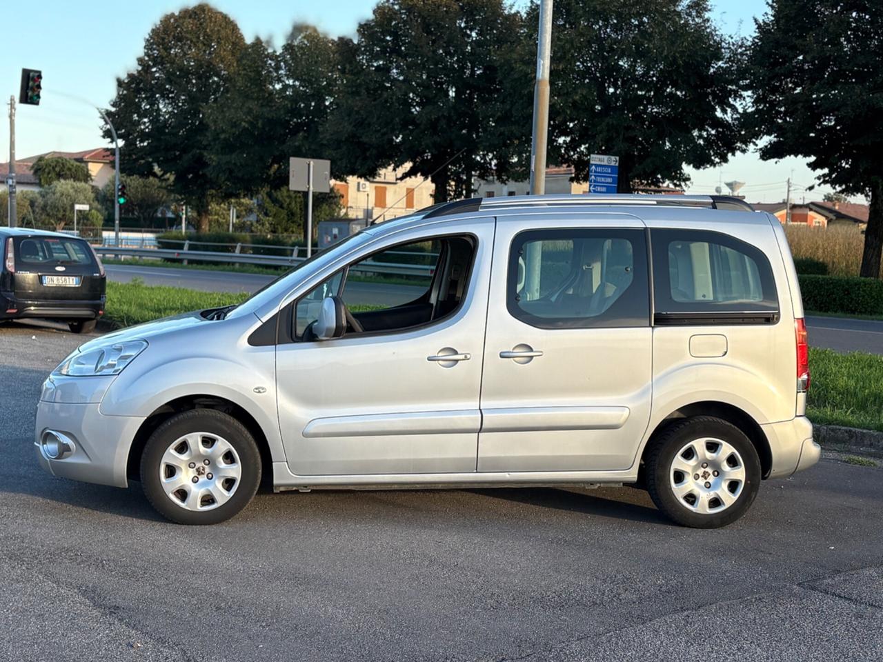 Peugeot Partner Tepee 1.6 HDi 110CV NEOPATENTATI