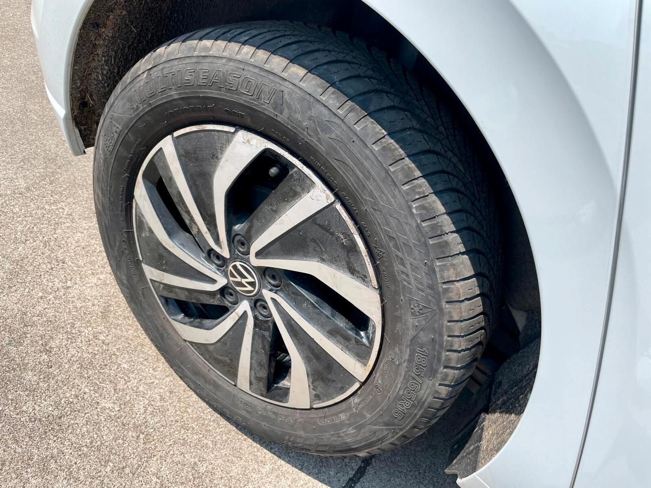 Volkswagen Polo 1.0 TSI Style - 2025 ***SINISTRATA VA IN MOTO***