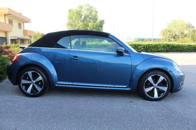 VOLKSWAGEN Maggiolino CABRIO 2.0 TDI DESIGN BMT *UNIPROP*