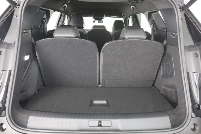 PEUGEOT 5008 3ª serie Hybrid 145 e-DCS6 GT
