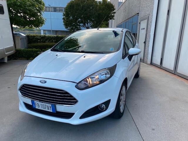 Ford Fiesta 1.5 TDCi 75CV 5 porte Titanium