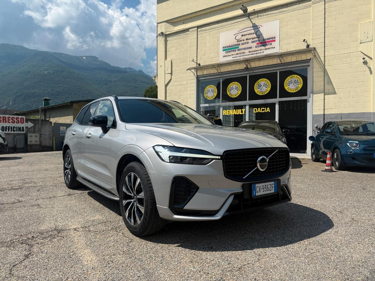 Volvo XC 60 XC60 B5 AWD automatico Plus Dark