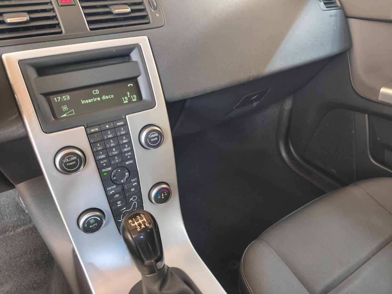Volvo V50 D2 POLAR