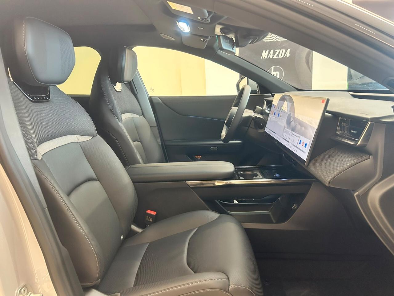 Mazda CX-6e TAKUMI *NOLEGGIO 538€*