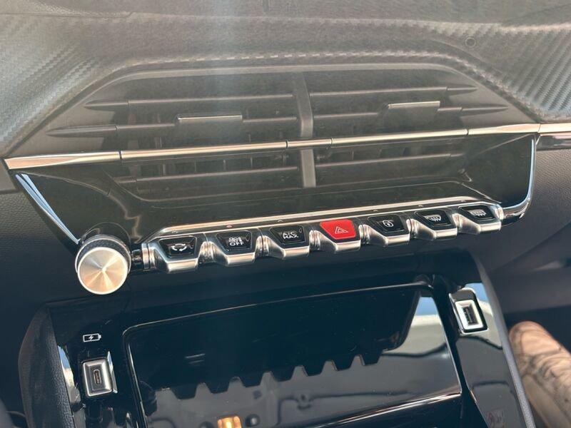 Peugeot 208 Active BlueHDi 100 S/S