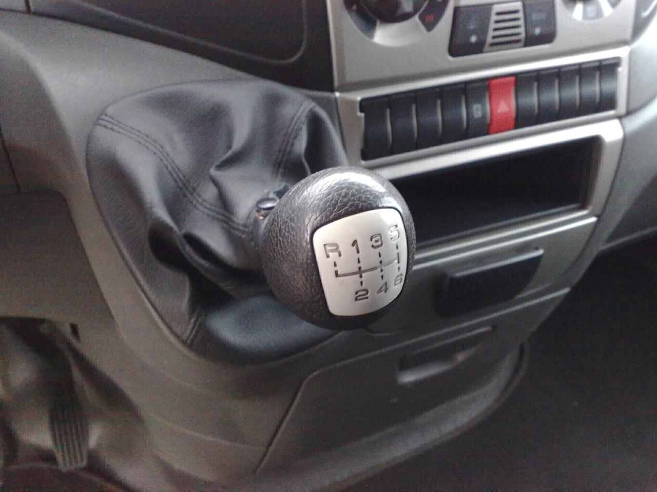 Iveco Daily 35c14 3000cc GRANVOLUME - 2011