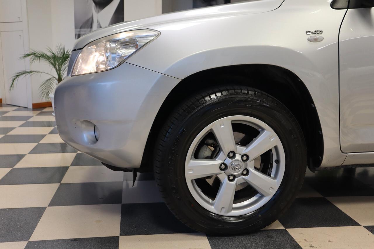 Toyota RAV 4 RAV4 2.2 D-4D 136 CV