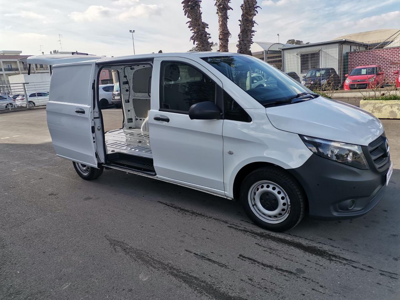 Mercedes-Benz Vito 2.2 114 CDI Furgone Long -AUTOMATICO-