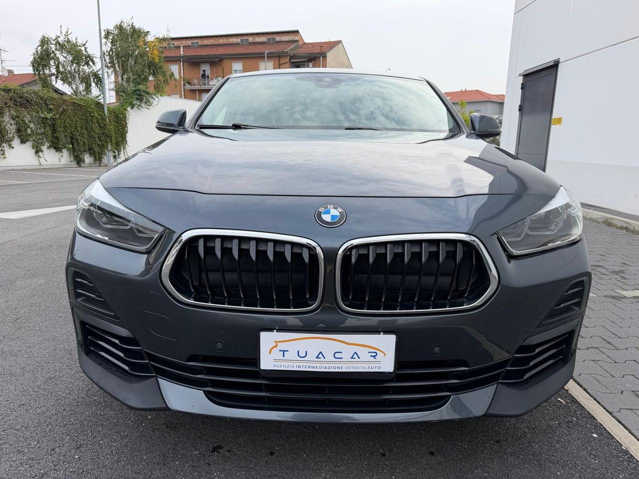 Bmw X2 180D GOLDPLAY EDITION #50678