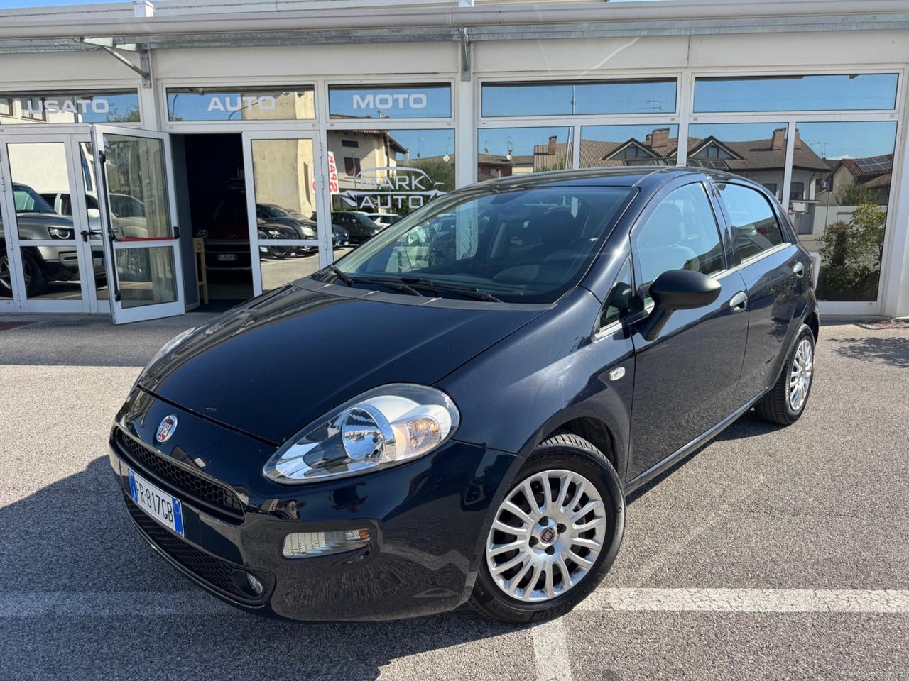 Fiat Punto 1.3 MJT II S&S 95 CV 5 porte Street