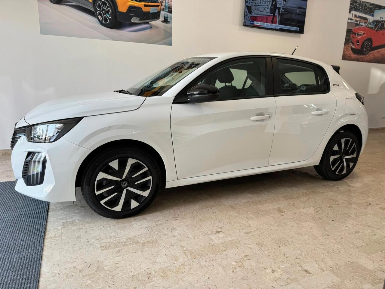 Peugeot 208 Hybrid 110 e-DCS6 Style