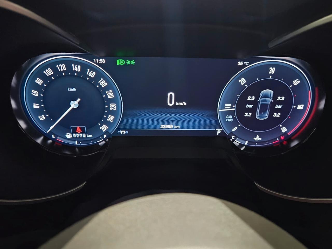 Stelvio 2.2d 210 CV AT8 Q4 Veloce Tetto 22K KM IVA ESP