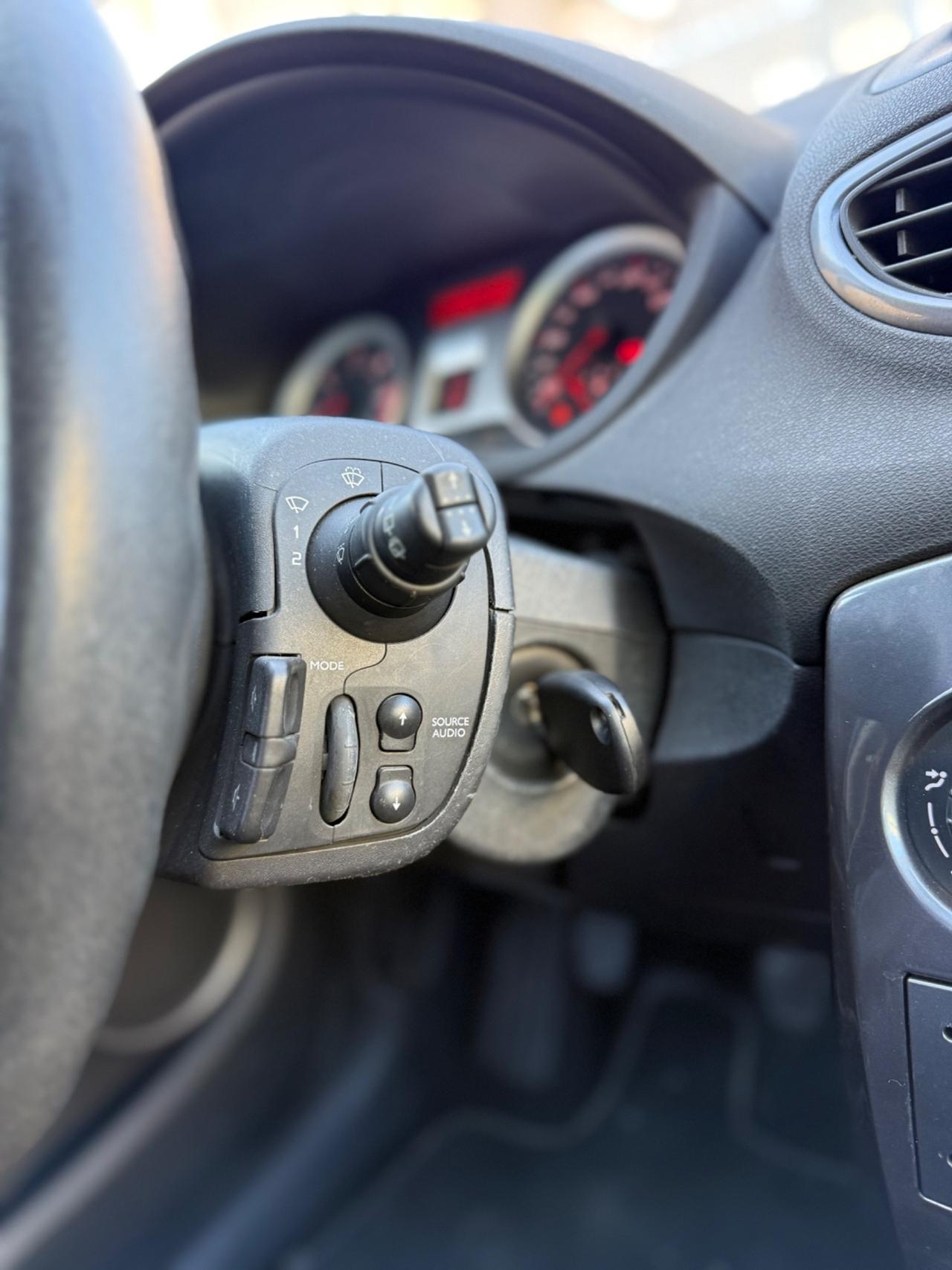 Renault Clio 1.5 dCi 85CV 5 porte Dynamique