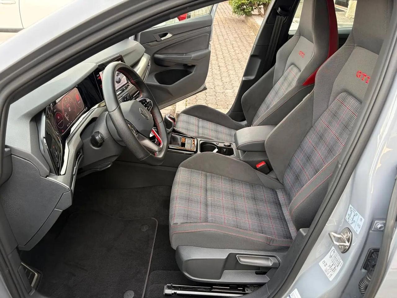 Volkswagen Golf GTI 2.0 TSI CV 245 - MANUALE