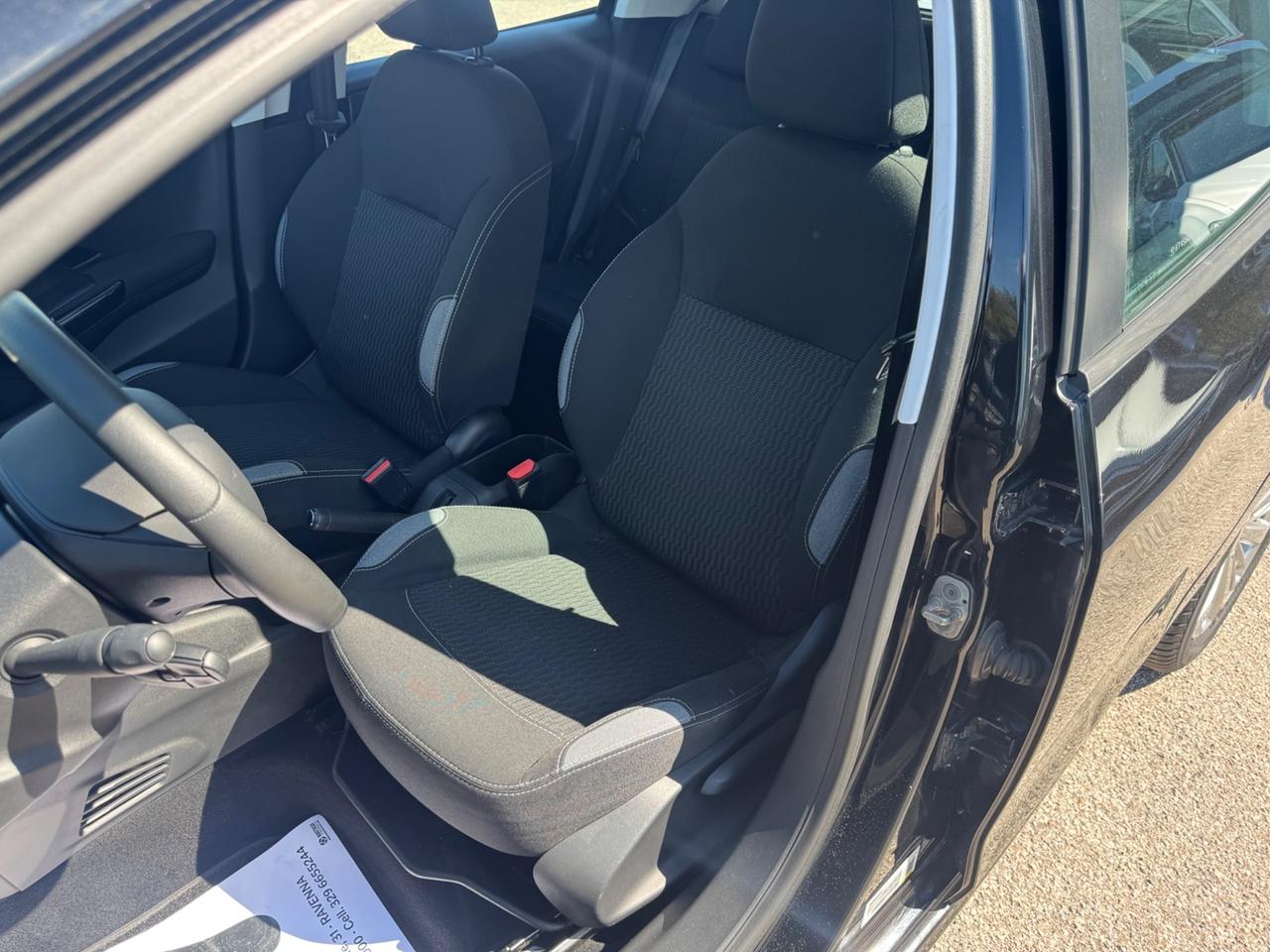 Peugeot 208 82cv 5p. GPL Allure NEOPATENTATI UNICO PROPRIETARIO
