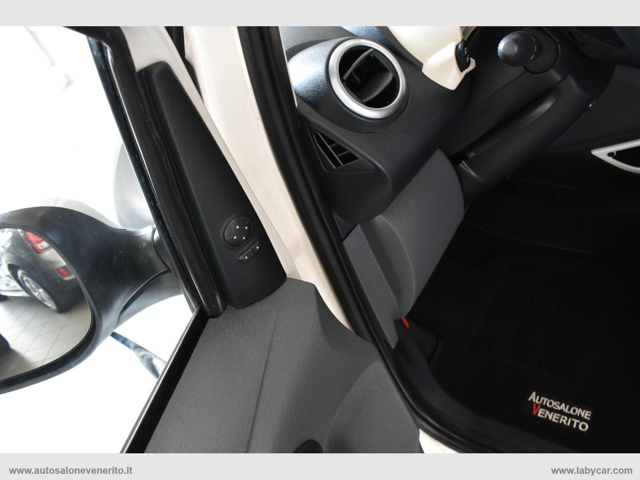 FORD Ka+ 1.2 8V 69 CV Titanium