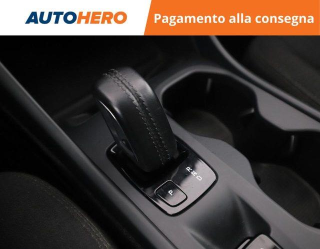 VOLVO XC40 T2 Geartronic Momentum Core