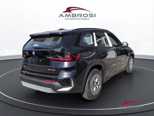BMW iX1 eDrive20 Premium Package