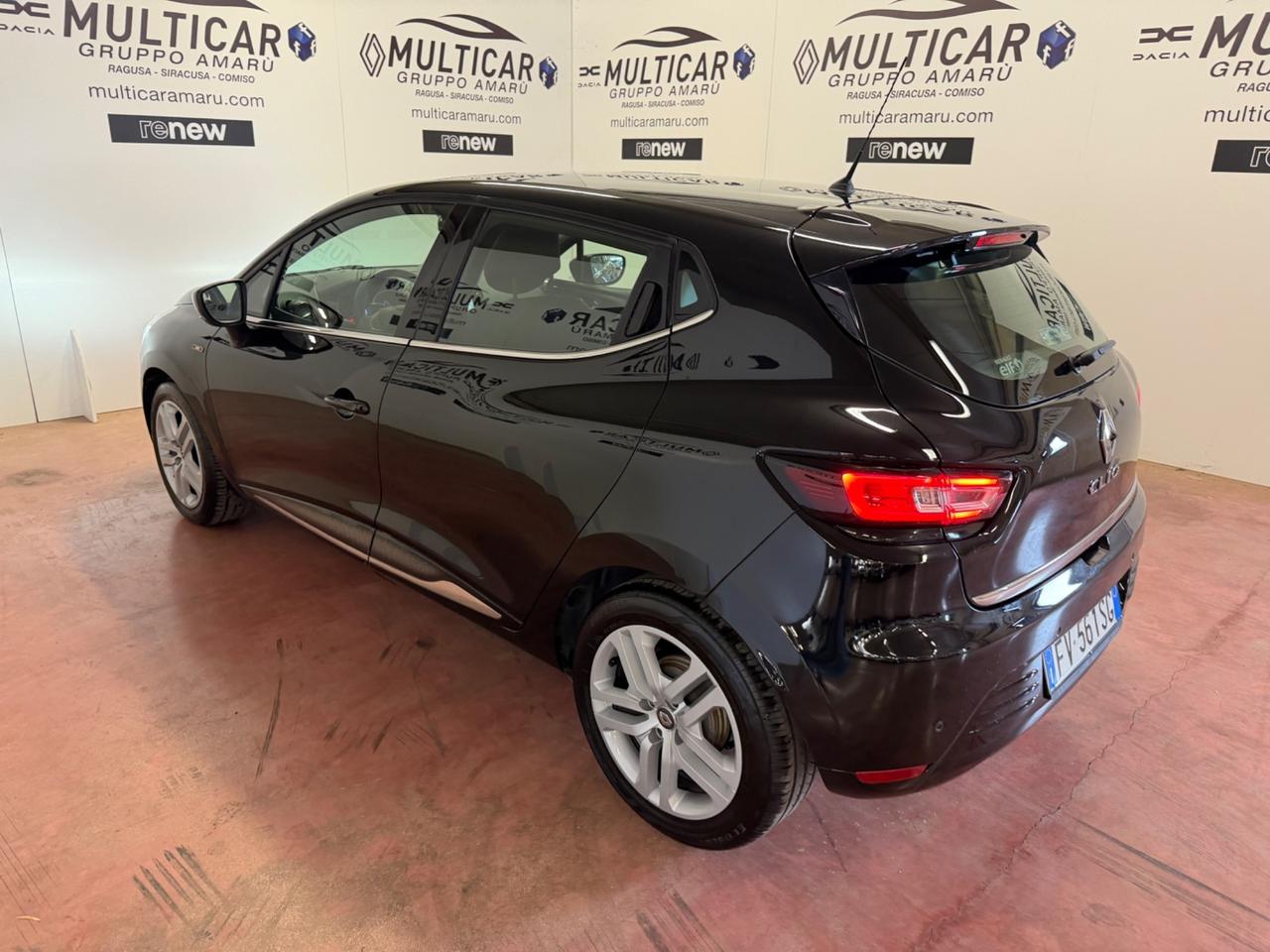 Renault Clio dCi 8V 90 CV 5 porte Moschino Intens
