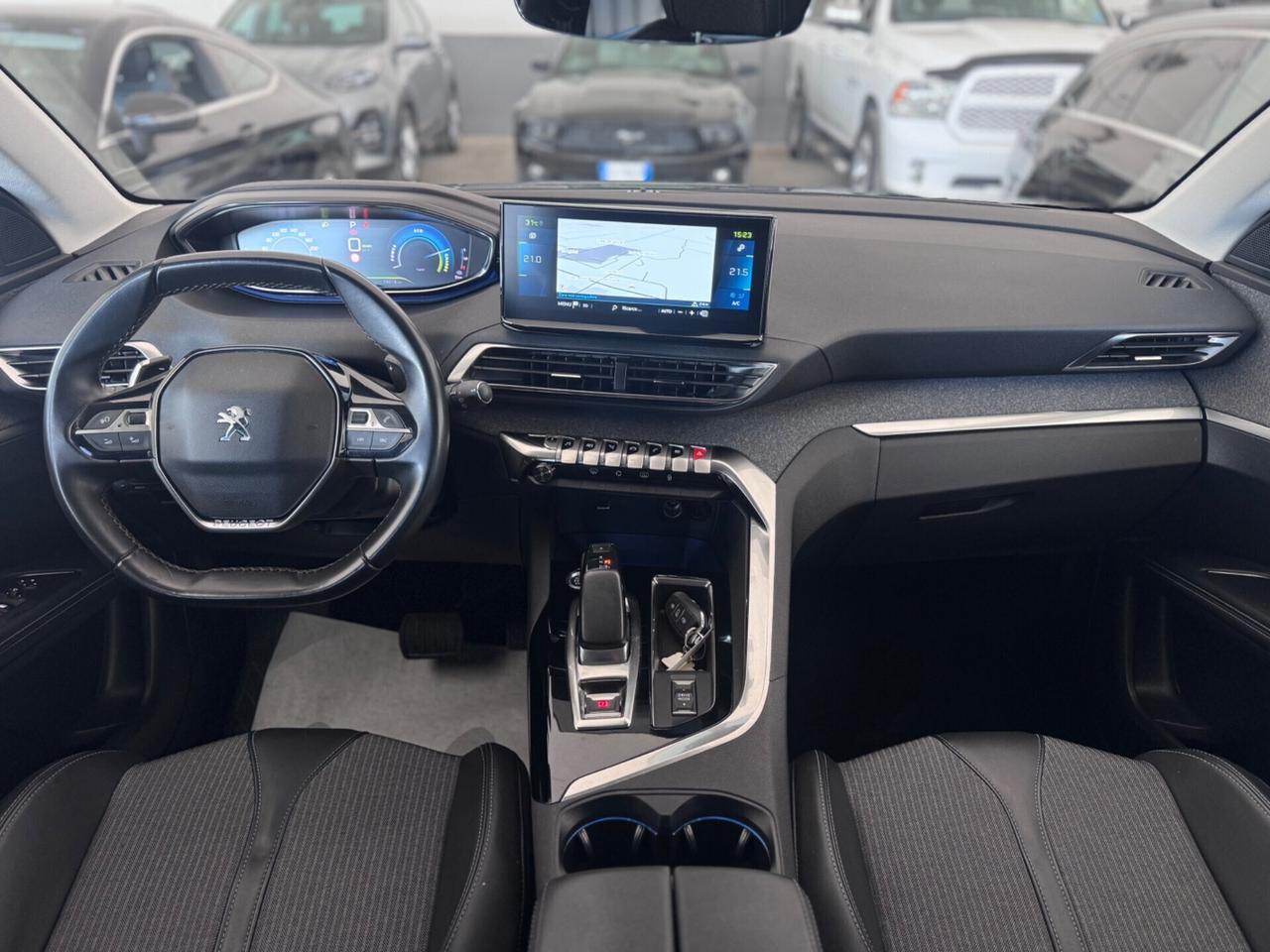 Peugeot 3008 Hybrid 225 e-EAT8 Allure Pack