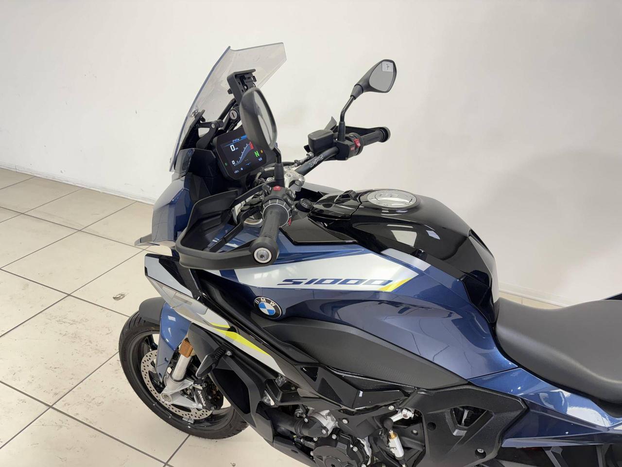 BMW S 1000 XR Style Sport