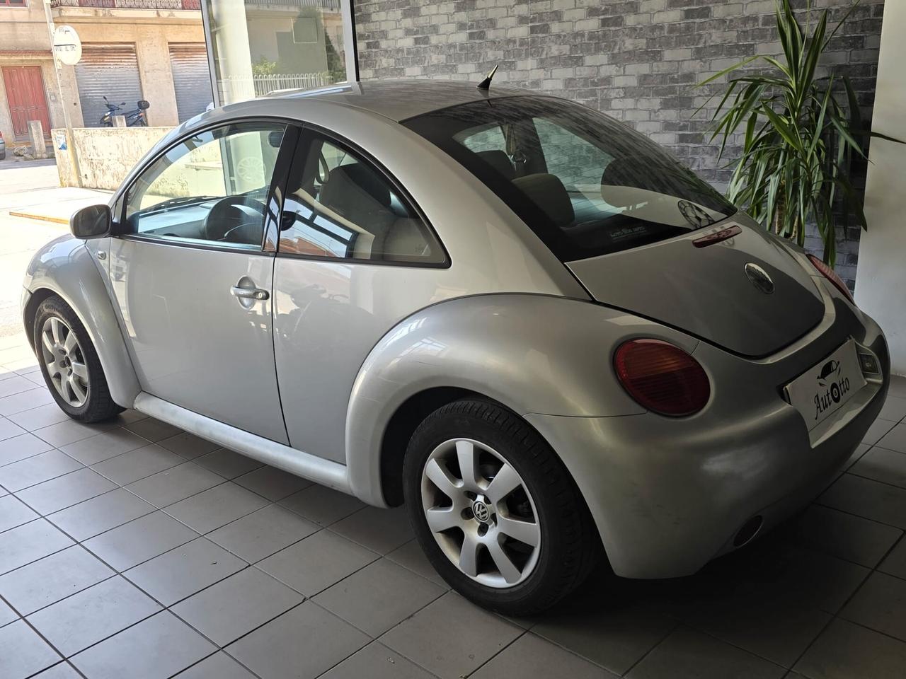 Volkswagen New Beetle 1.9 TDI 105CV