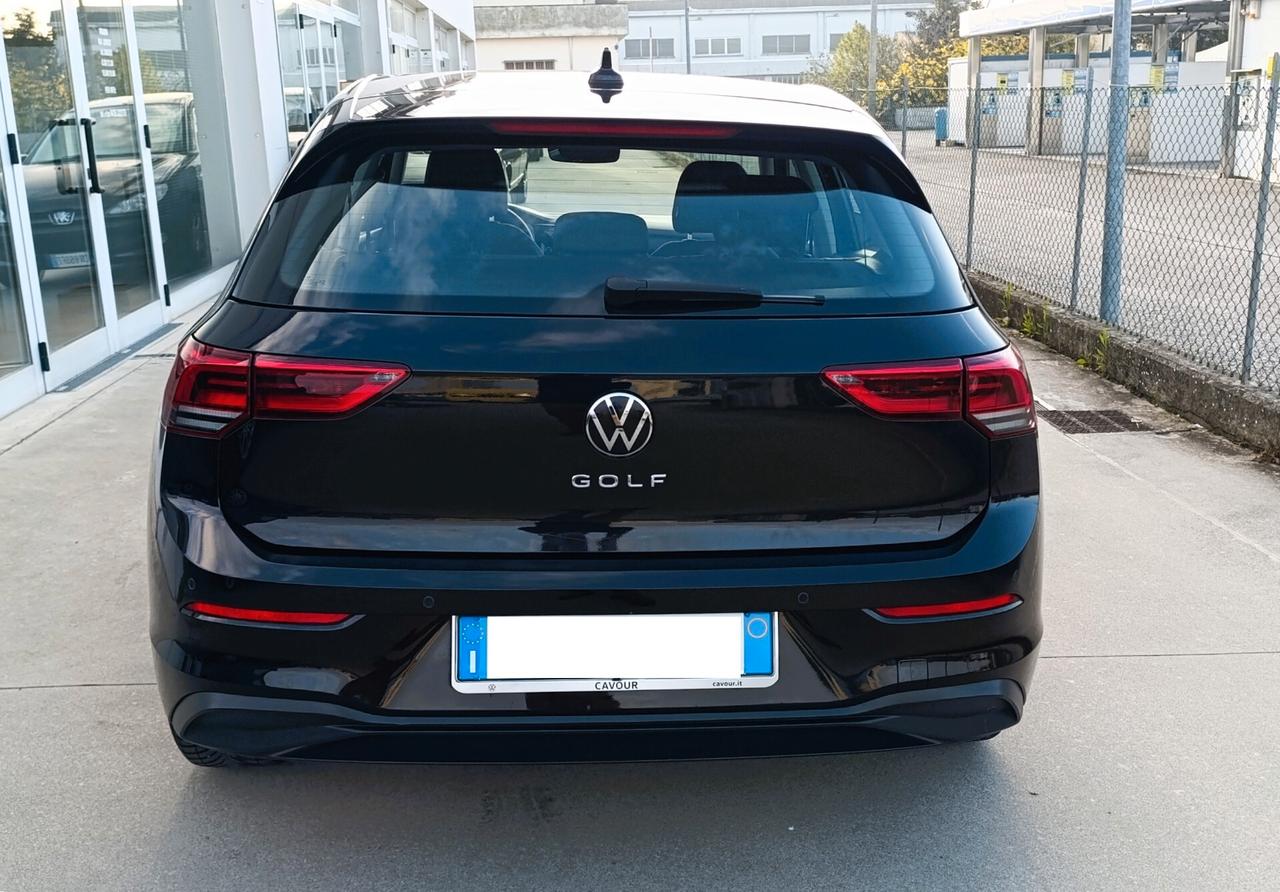 Volkswagen Golf 8 2.0 TDI 115 CV SCR Life - Service Volkswagen - Euro 6d