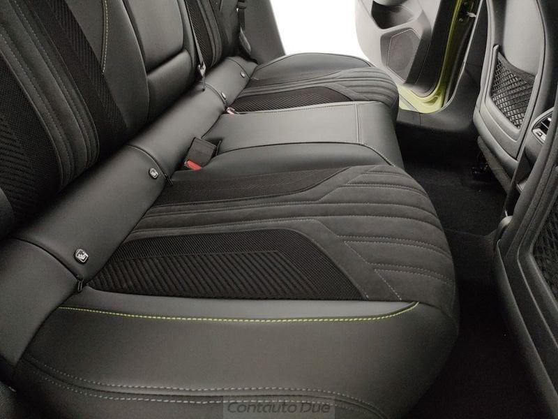 Peugeot 408 GT Exclusive Hybrid 145 e-DSC6