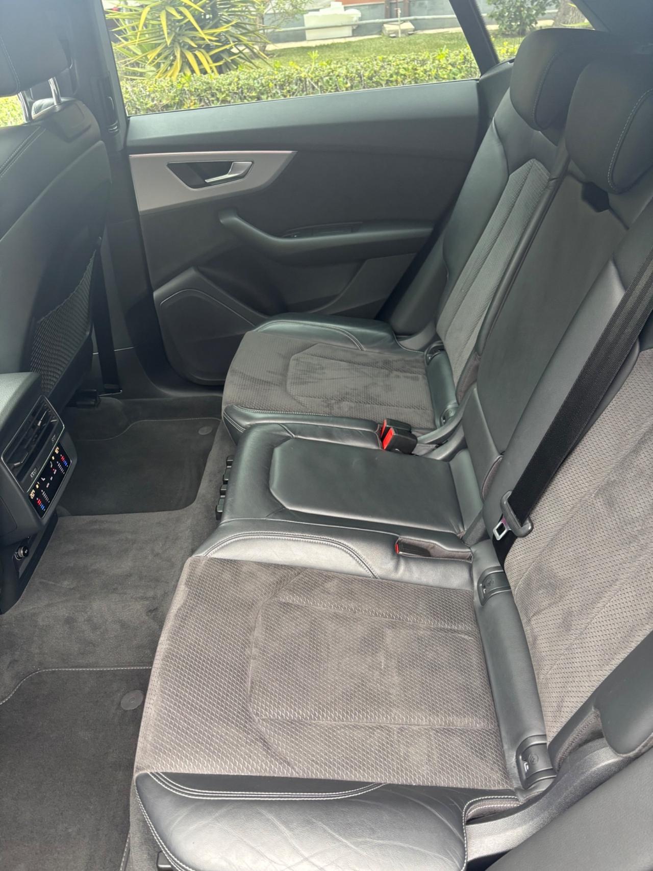 Audi Q8 50 TDI 286 CV SLINE FULL OPTIONAL