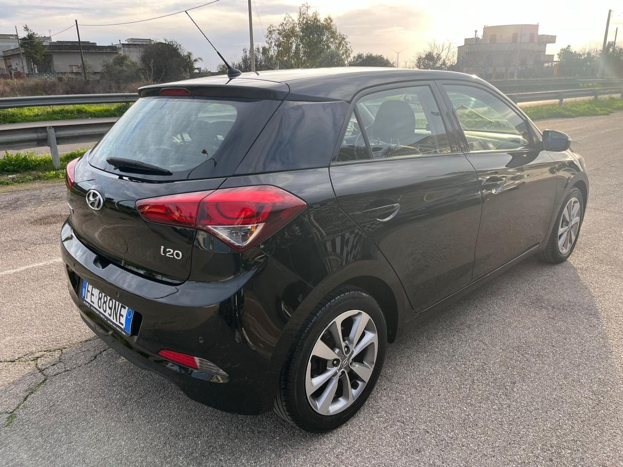 Hyundai i20 1.1 CRDi 12V 5 porte Comfort Unipro 2016