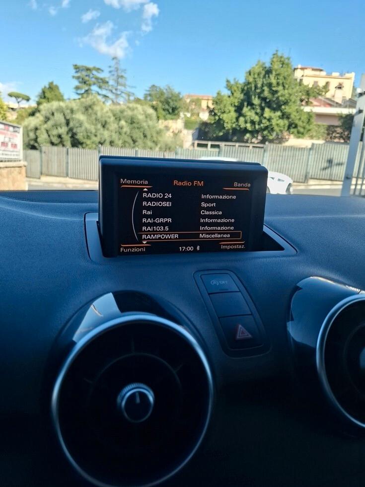 Audi A1 1.6 TDI 90CV S LINE EDITION - 2013