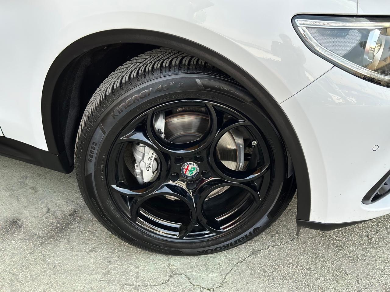 Alfa Romeo Stelvio Super 2.2 Turbodiesel 190 Cv