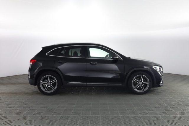 MERCEDES-BENZ CLA sse GLA GLA 180 d Automatic Premium