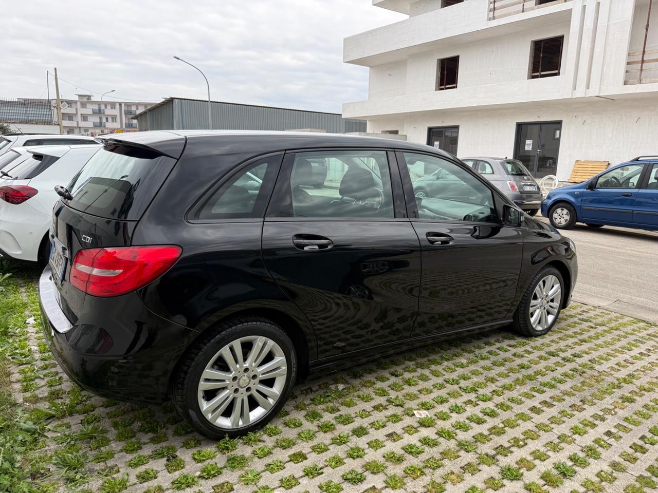 Mercedes-benz B 180 CDI Automatic