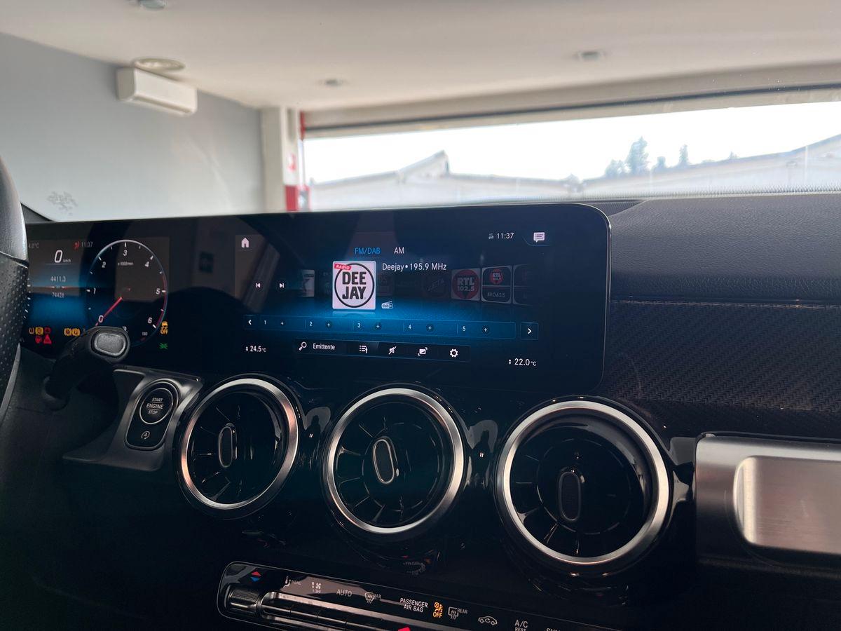 Mercedes-Benz GLB 200 d Premium auto