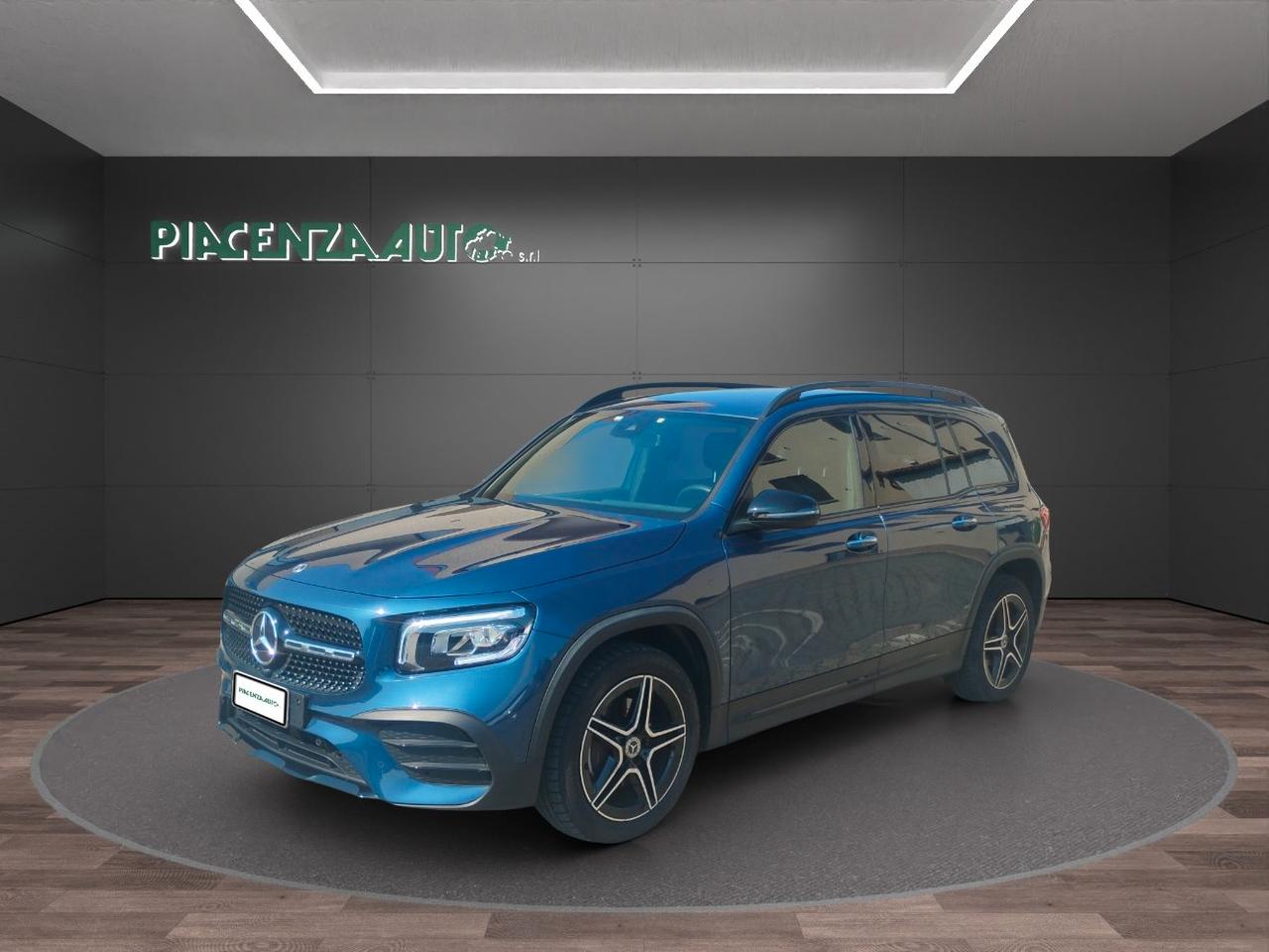 Mercedes GLB 200 d Premium 4MATIC..AMG.TELECAMERA.NAVI