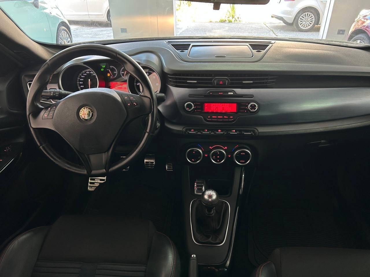 Alfa Romeo Giulietta 1.6 JTDm-2 105 CV Exclusive