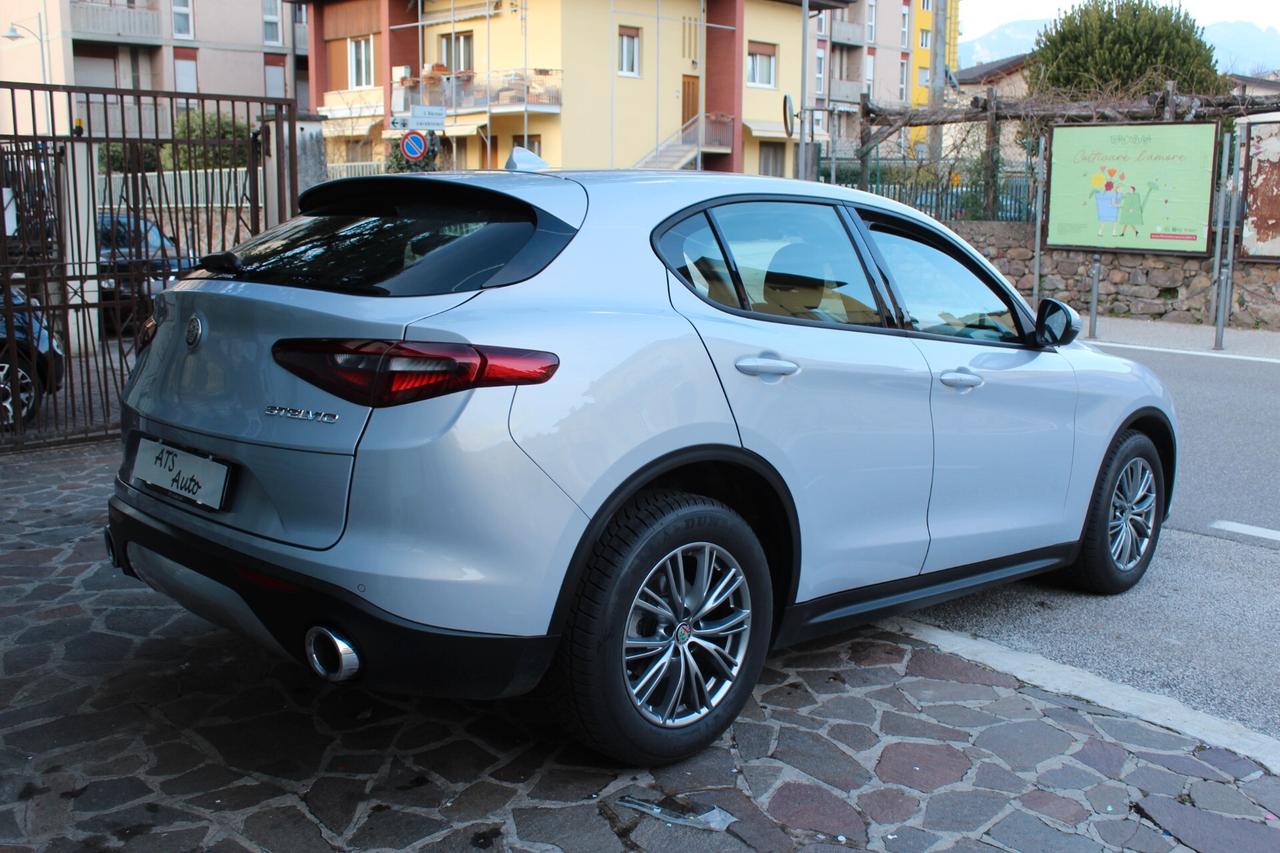 Alfa Romeo Stelvio 2.2 Turbodiesel 190 CV AT8 Q4 Business